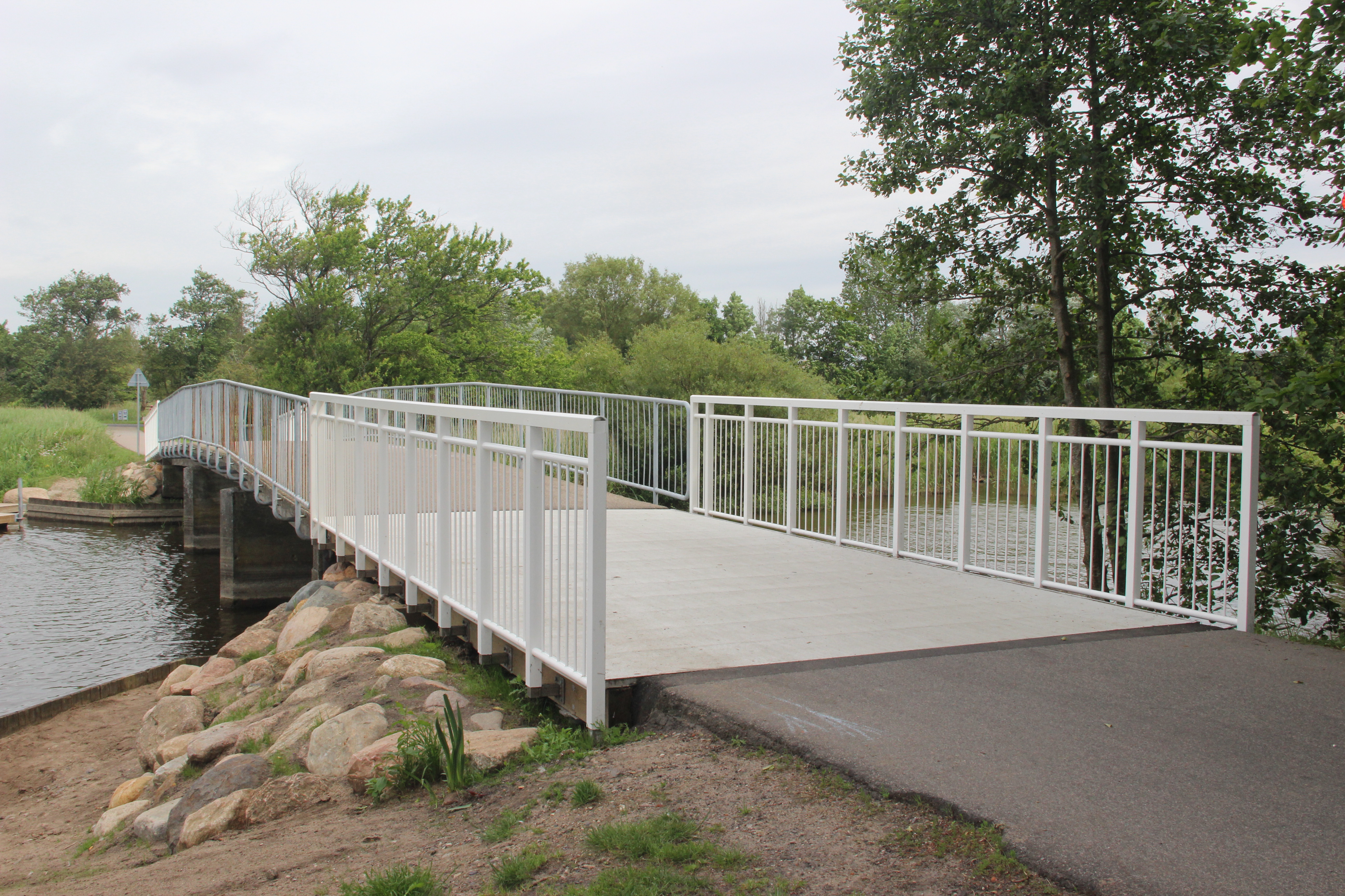 bild av glasfiberbro