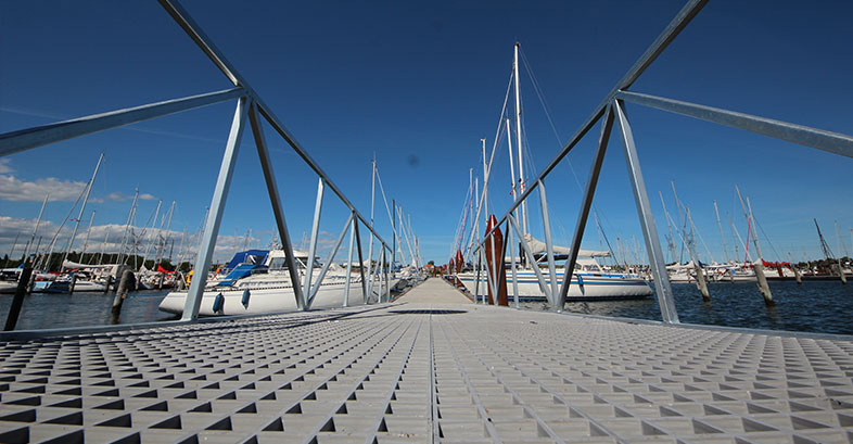 Maritime-Platforms-Fiberline-01