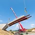 Bild von Brücke und Kran
